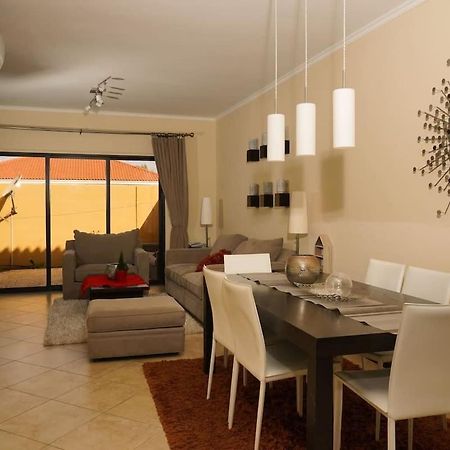 팜비치 Spectacular House In Gold Coast 빌라 외부 사진