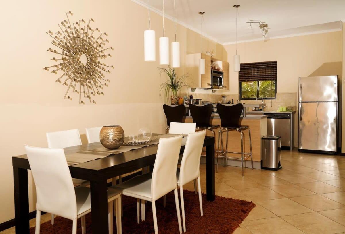 팜비치 Spectacular House In Gold Coast 빌라 외부 사진